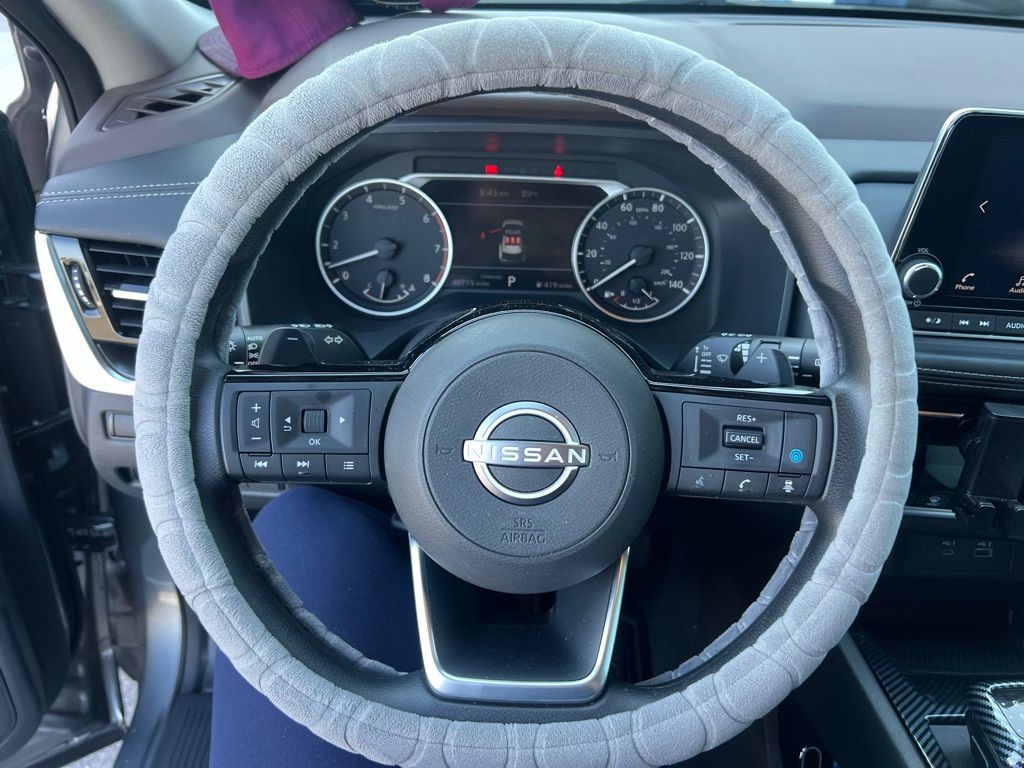 Thumbnail: 2023 Nissan Rogue - 8