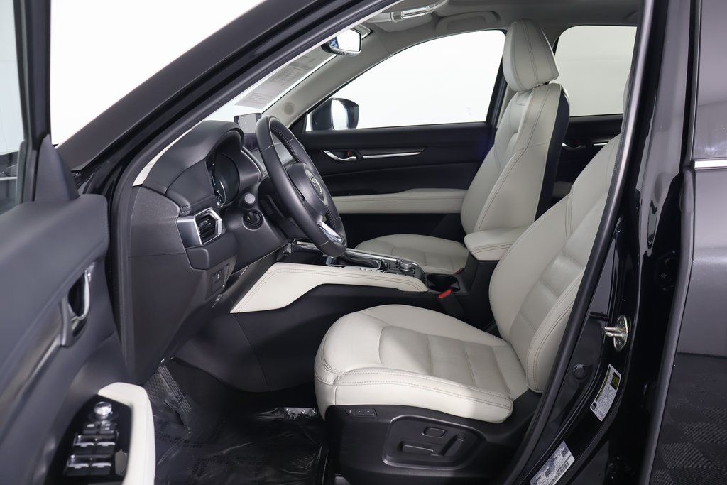 Thumbnail: 2022 Mazda CX-5 - 10