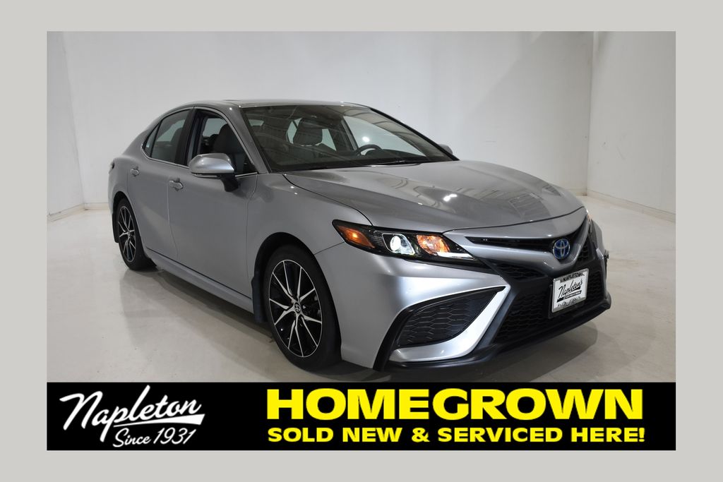 Celestial Silver Metallic 2024 Toyota Camry Hybrid Sedan Front-Wheel Drive Continuously Variable Transmission