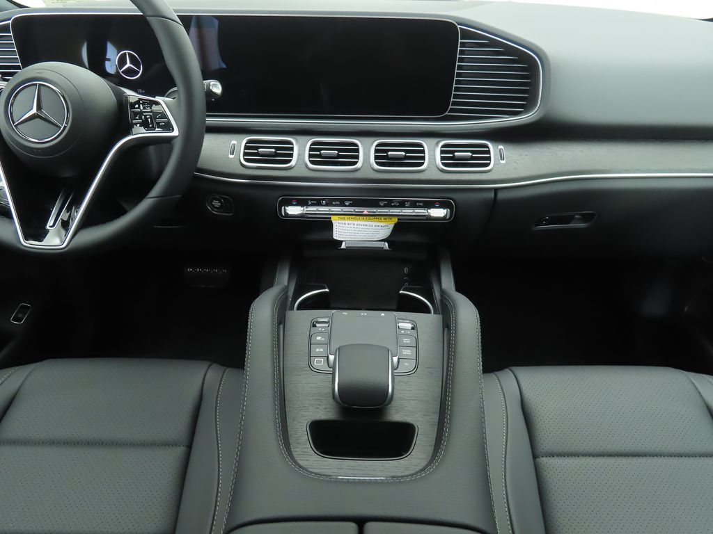 Thumbnail: 2026 Mercedes-Benz GLE - 13