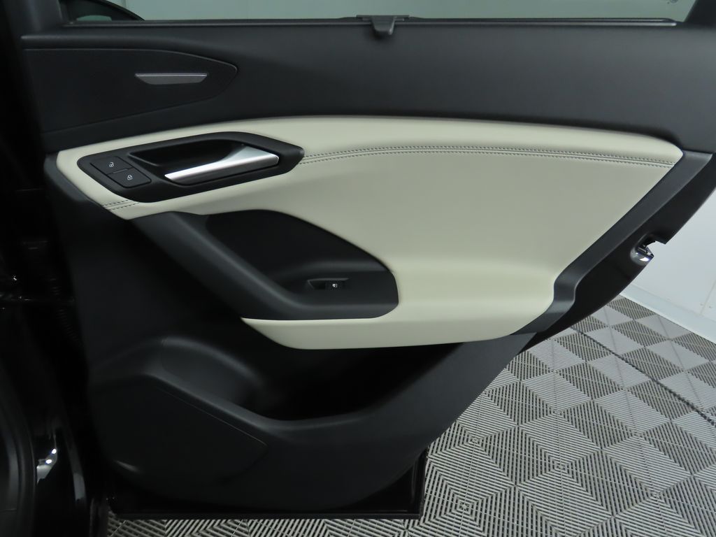 2025 Audi Q6 e-tron Premium 29