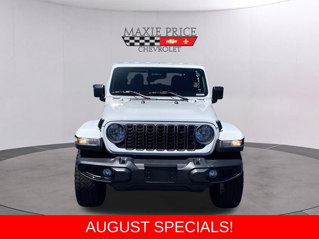 Used 2025 Jeep Gladiator Truck