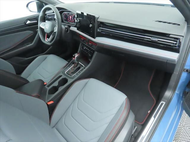 Thumbnail: 2026 Volkswagen Jetta - 17