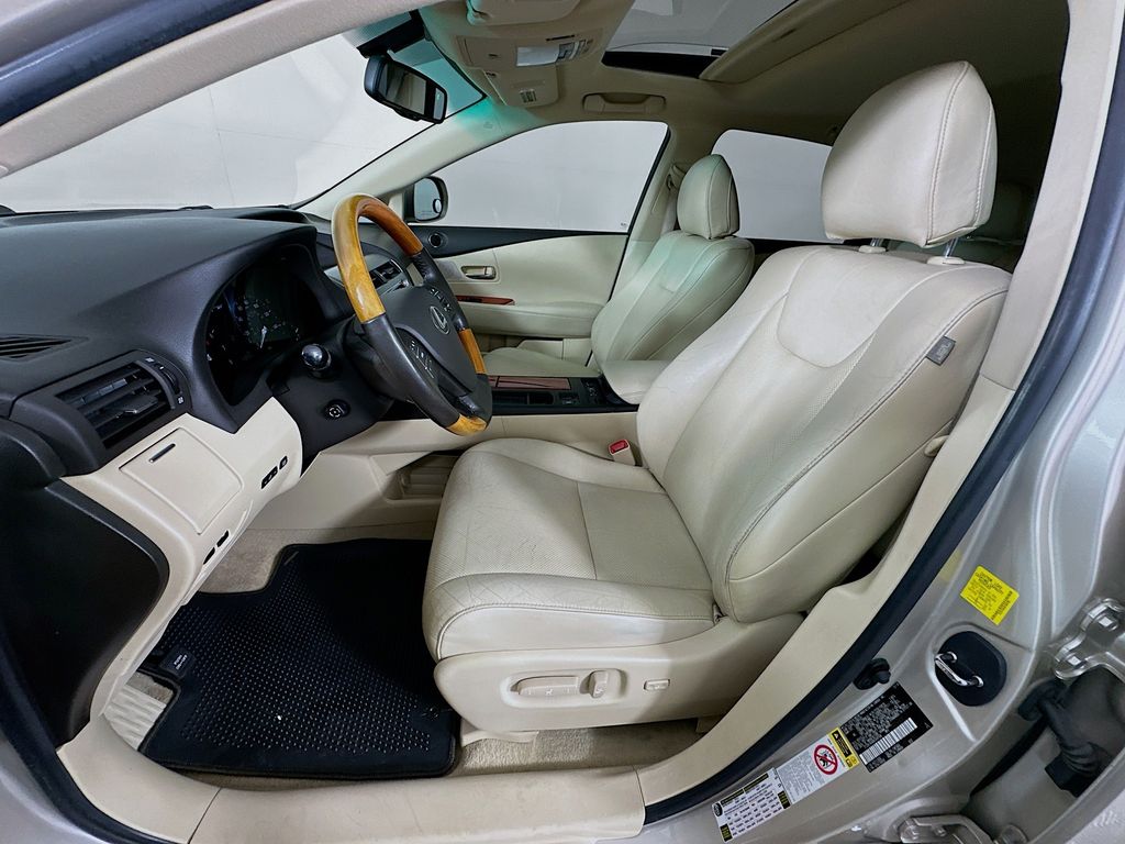 Thumbnail: 2011 Lexus RX - 20