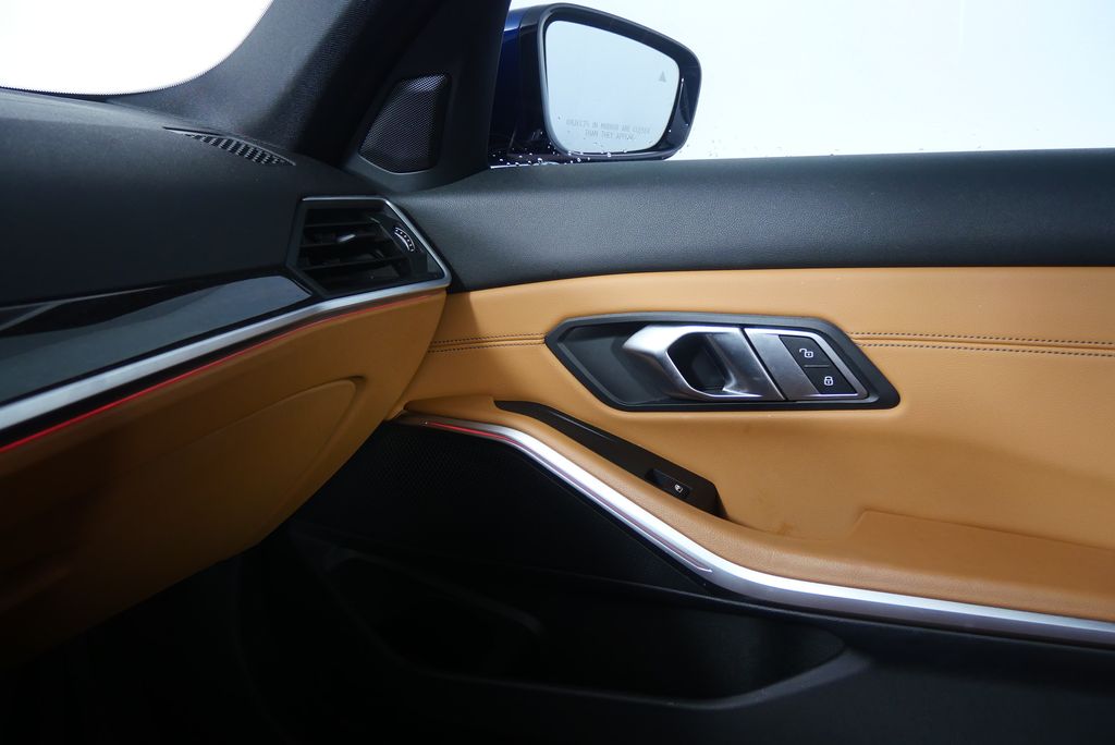 2020 BMW 3 Series 330i xDrive 29