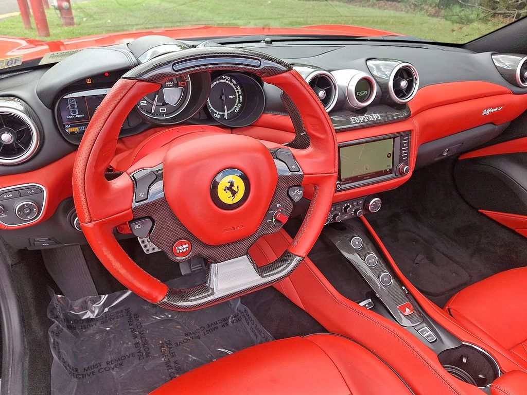 Thumbnail: 2016 Ferrari California - 11