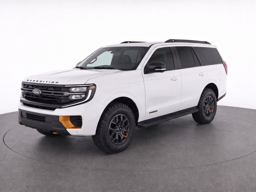 New 2027 Star White Metallic Tri-Coat Ford Tremor® image 2