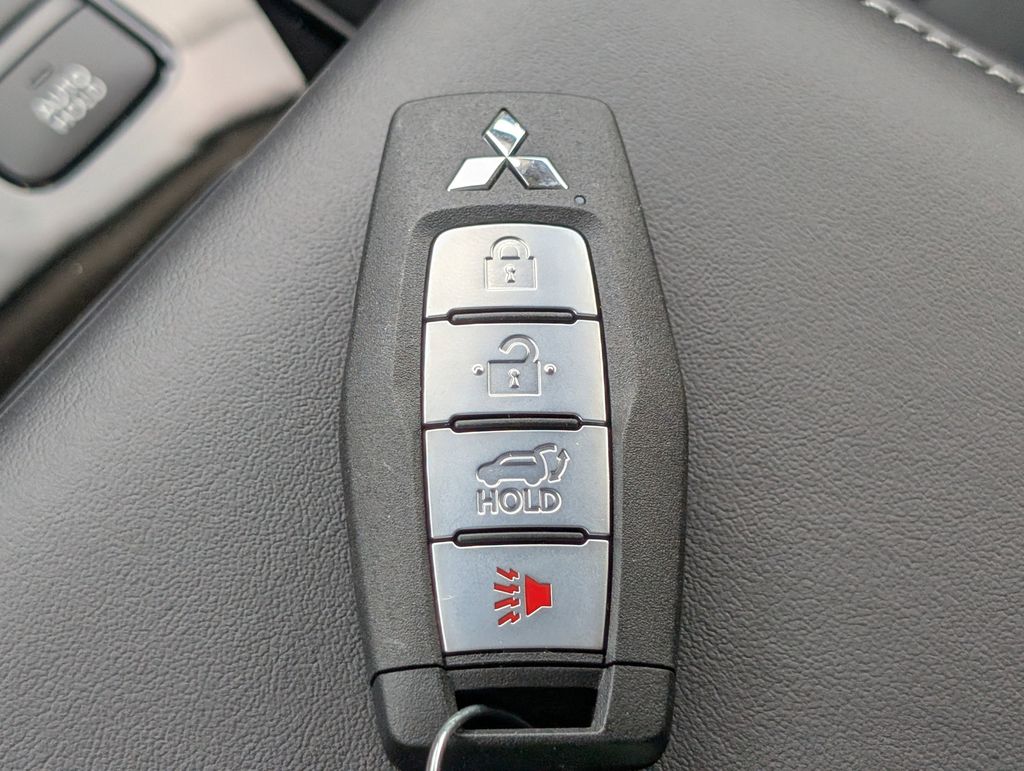 New 2026 Mitsubishi Outlander SUV