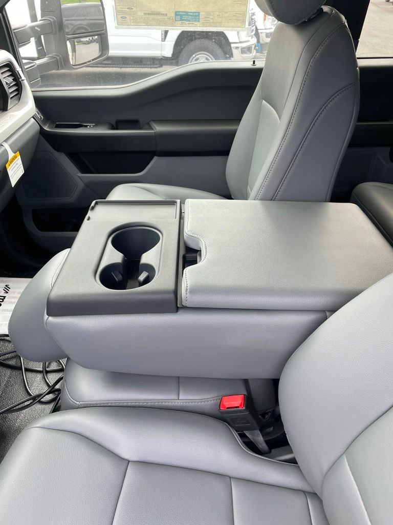 2026 Ford F-350 Chassis XL