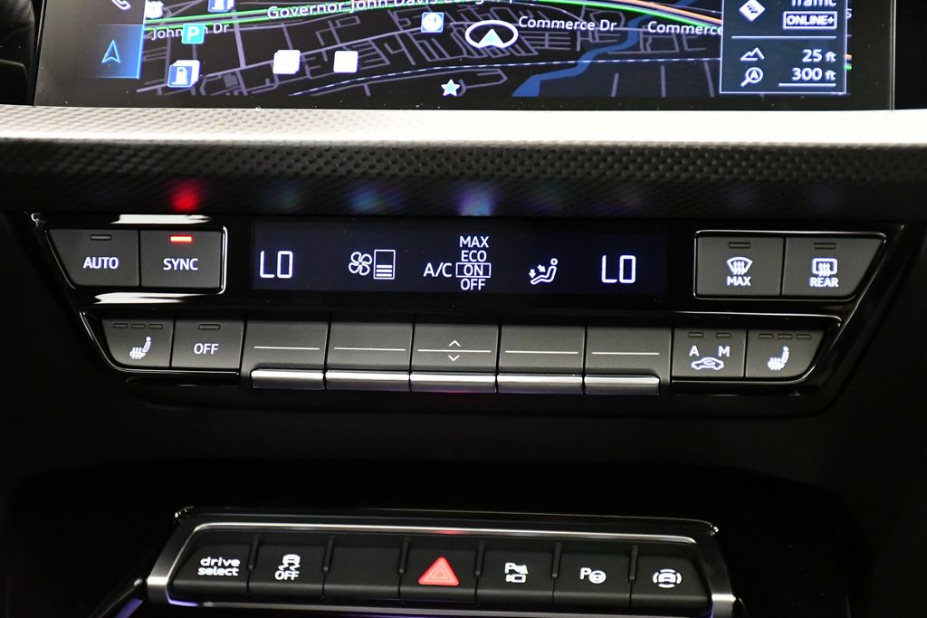 Thumbnail: 2025 Audi RS 3 - 27