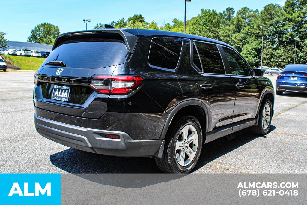 Used 2024 Black Honda LX image 5