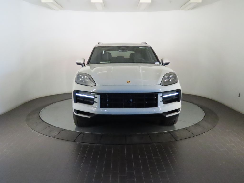 Thumbnail: 2026 Porsche Cayenne - 10