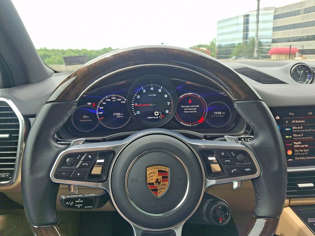 Thumbnail: 2023 Porsche Cayenne - 22