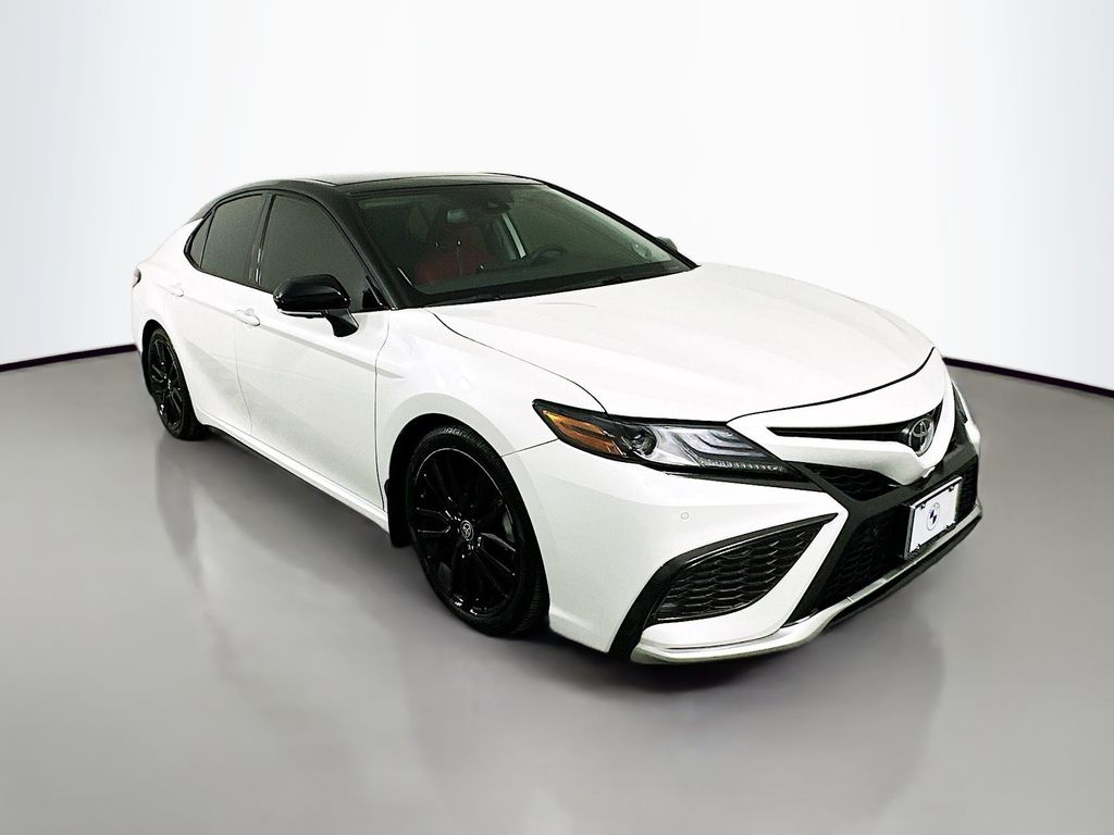 Thumbnail: 2022 Toyota Camry - 3