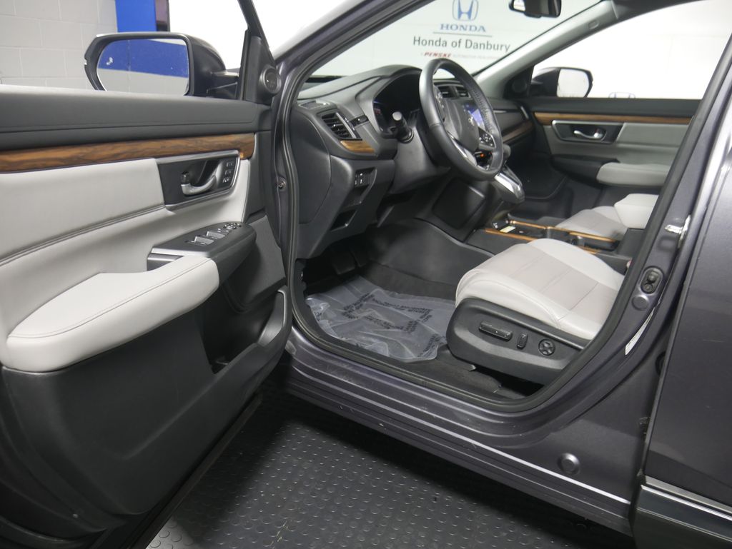 2020 Honda CR-V Touring 28