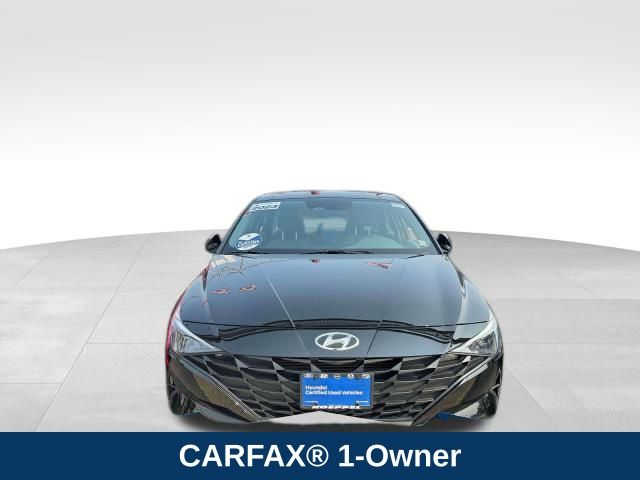 2023 Hyundai Elantra SE 2