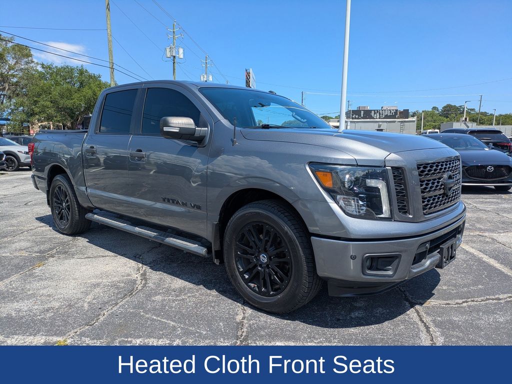 2019 Nissan TITAN SV