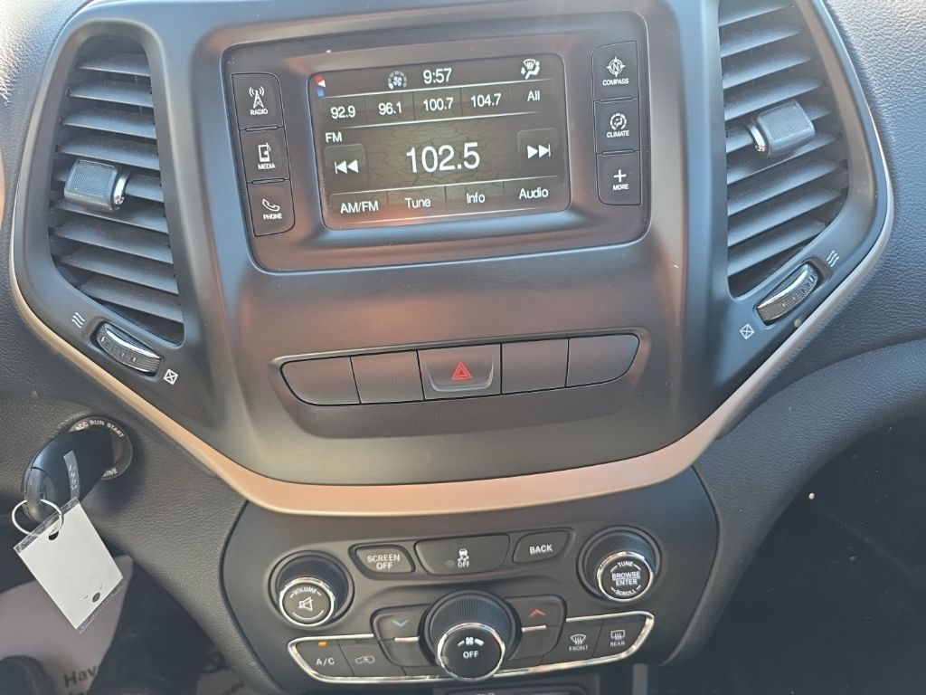 Used 2015 Jeep Cherokee SUV
