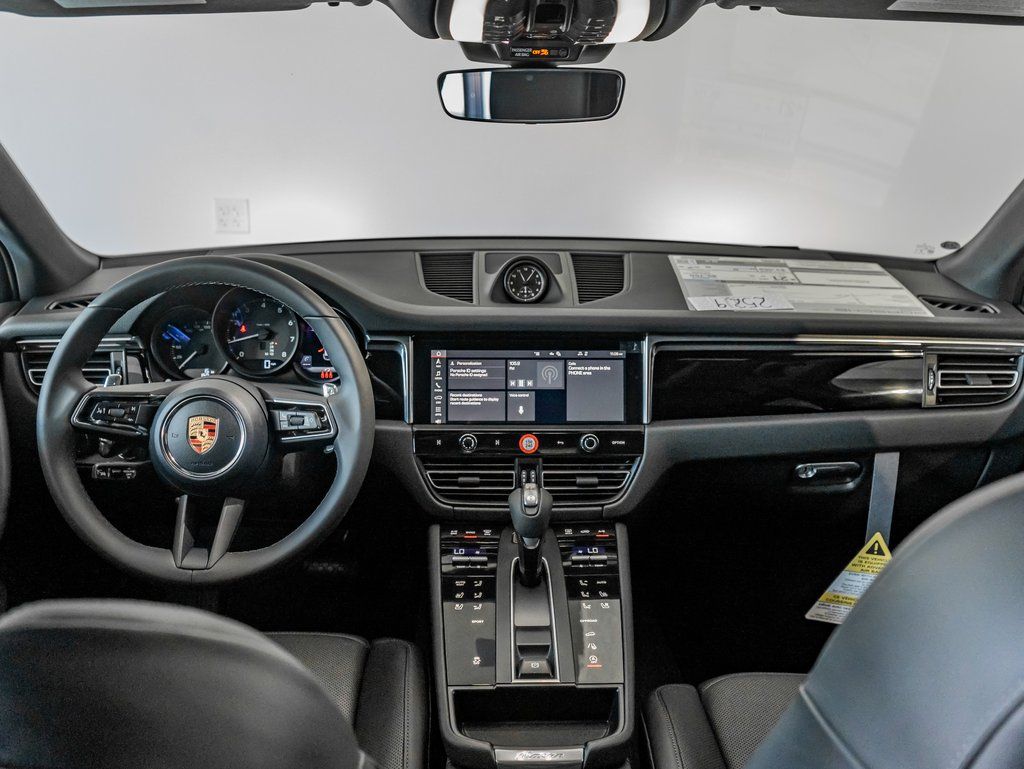 New 2025  Porsche  image 18