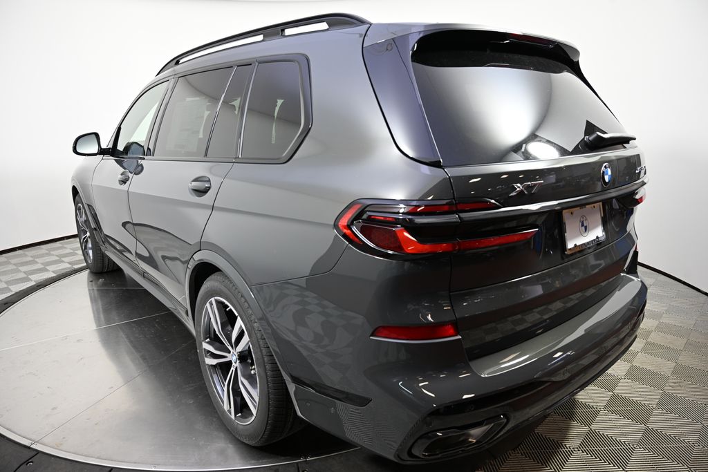 Thumbnail: 2026 BMW X7 - 3
