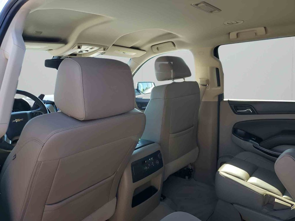 Used Car 2016 Chevrolet Suburban  Lt For Sale Under $25,000 In Austin, Texas