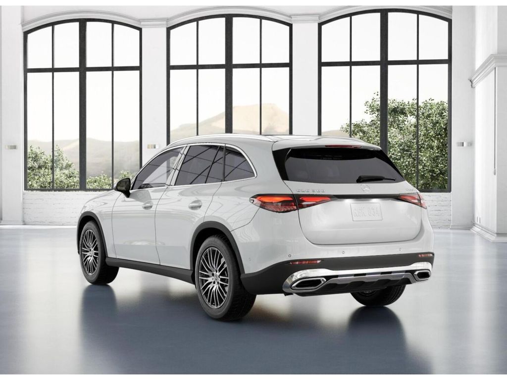 Thumbnail: 2026 Mercedes-Benz GLC - 28