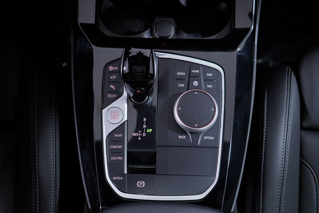 Thumbnail: 2024 BMW X3 - 14