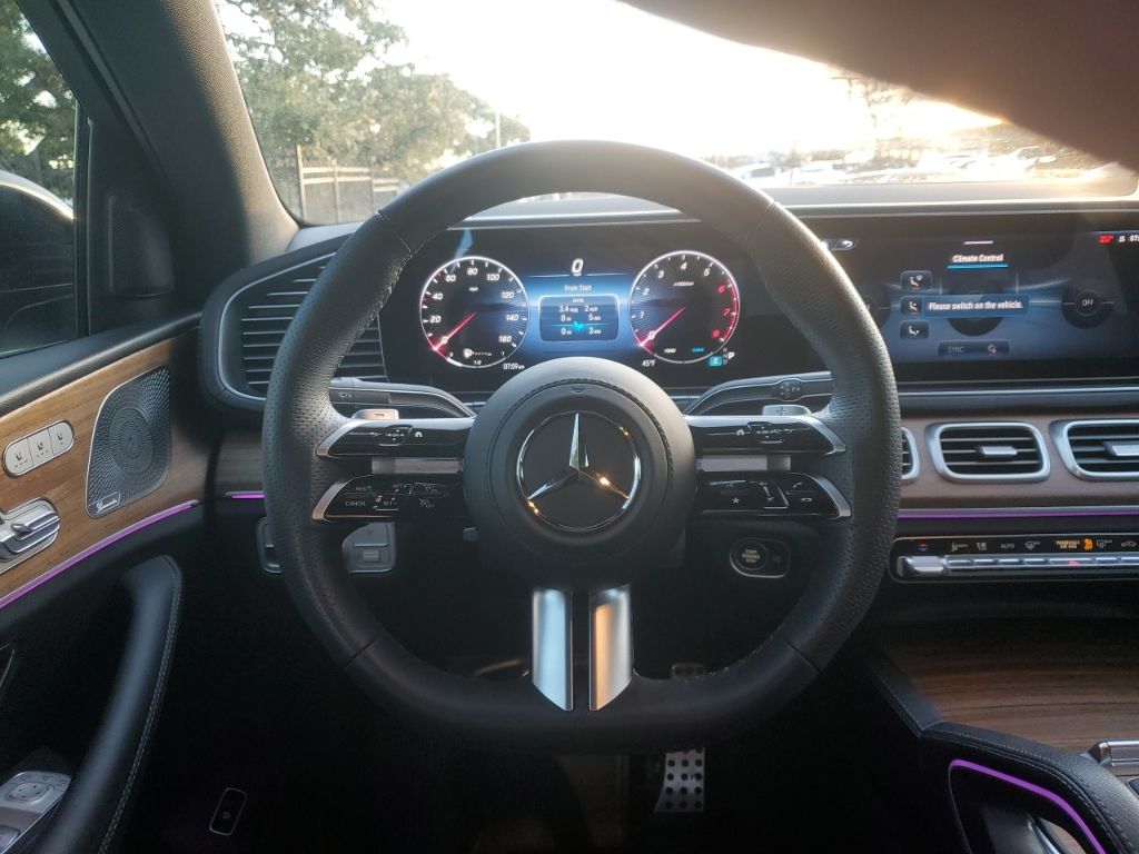 Used Car 2025 Mercedes-benz Gle  Gle 450 For Sale Under $70,000 In Austin, Texas