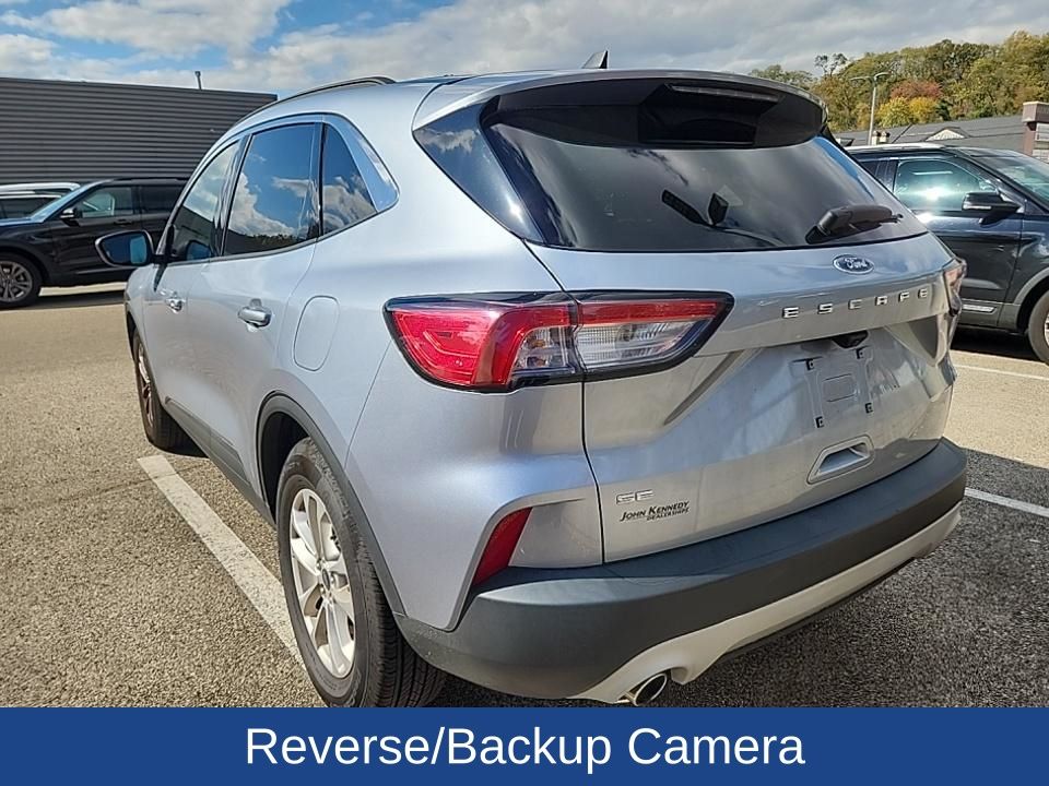 2022 Ford Escape SE