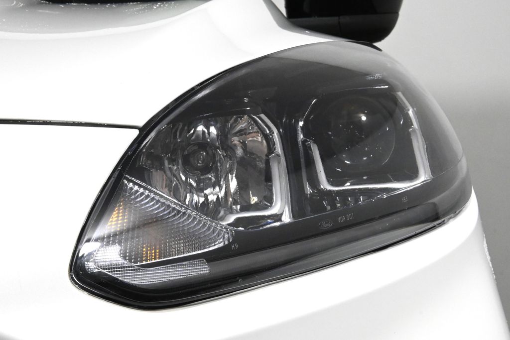 2020 Ford Escape SE Sport Hybrid 12