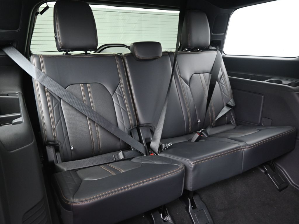 2024 Ford Expedition Platinum