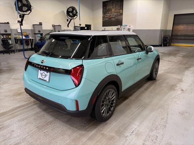 Thumbnail: 2026 MINI Cooper - 6