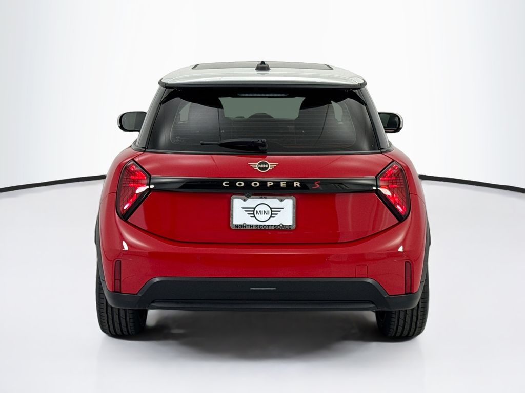 Used 2025 Red MINI  image 6
