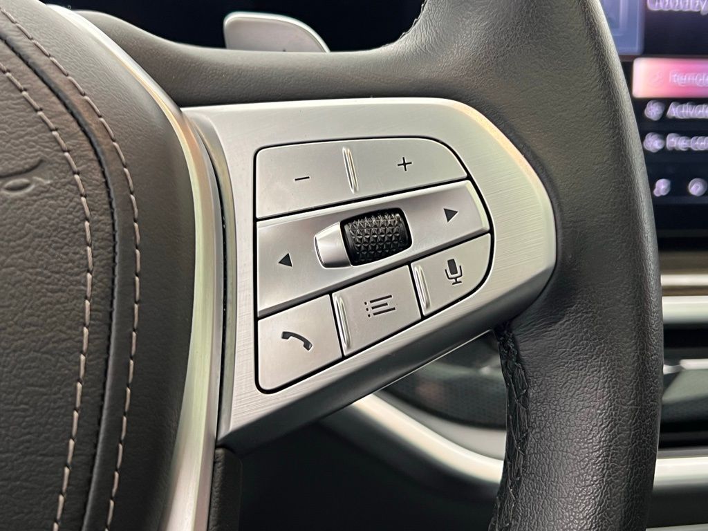 Thumbnail: 2024 BMW X7 - 19