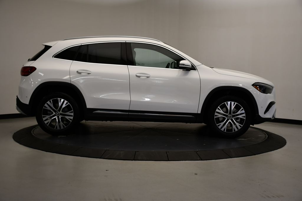 Thumbnail: 2026 Mercedes-Benz GLA - 6