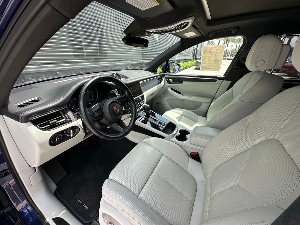 2022 Porsche Macan GTS 4