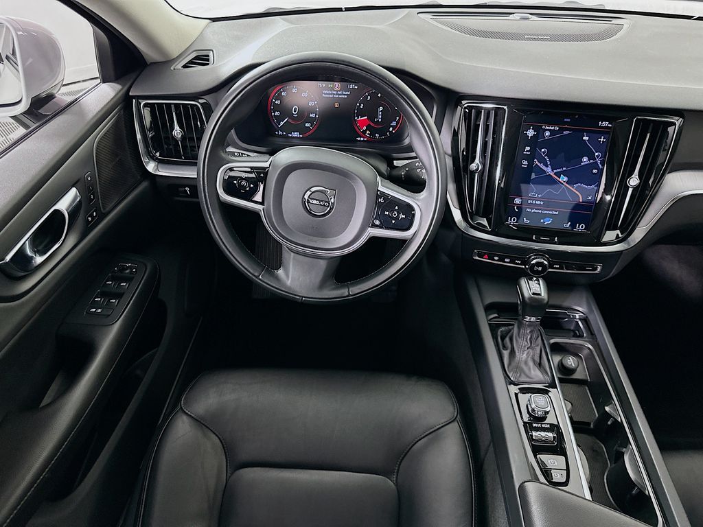 Thumbnail: 2020 Volvo S60 - 23