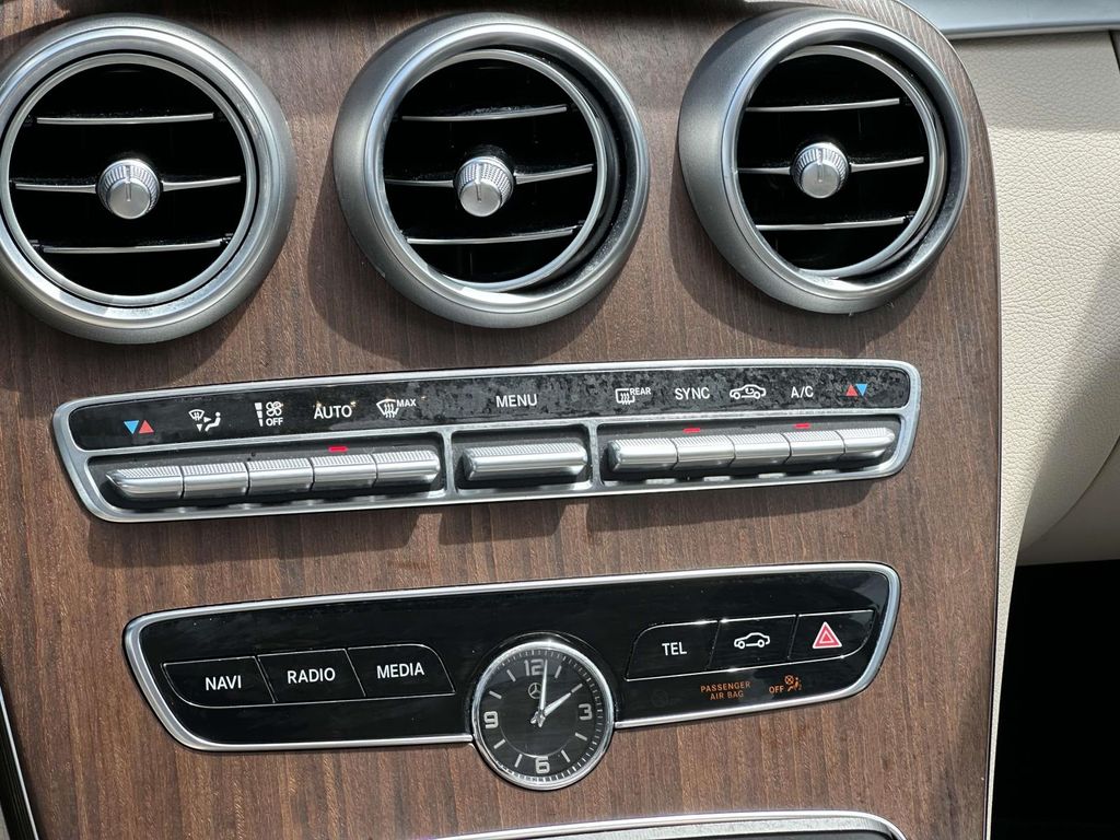 2021 Mercedes-Benz C-Class C 300 12