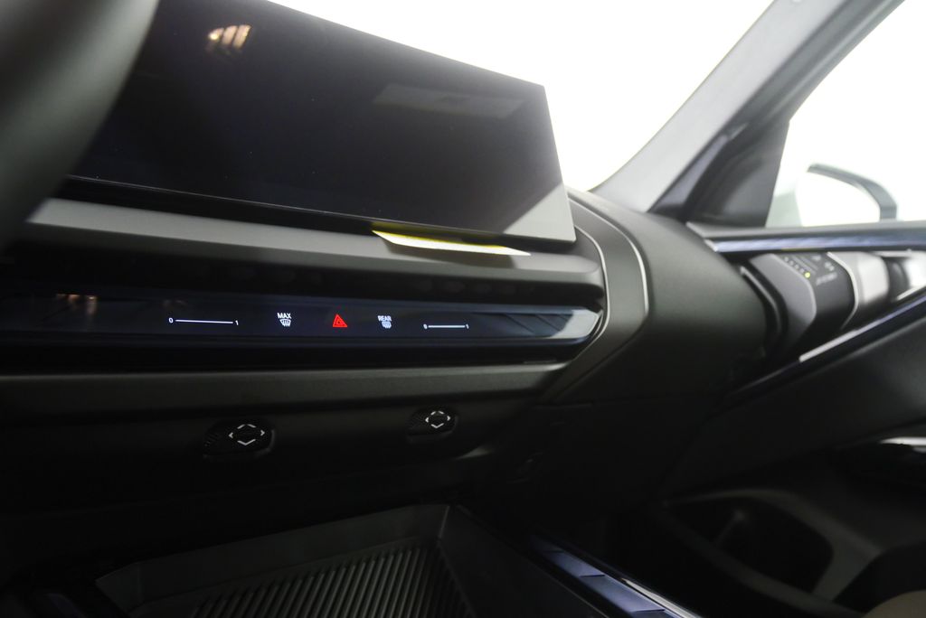 Thumbnail: 2026 BMW X3 - 21