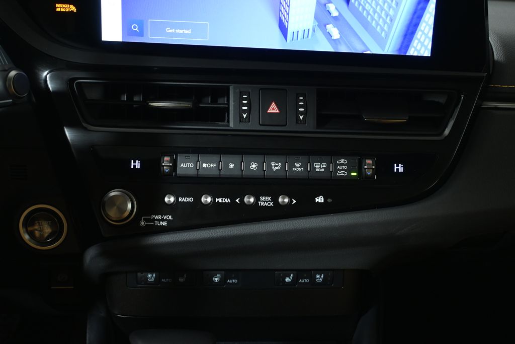 Thumbnail: 2025 Lexus ES - 23