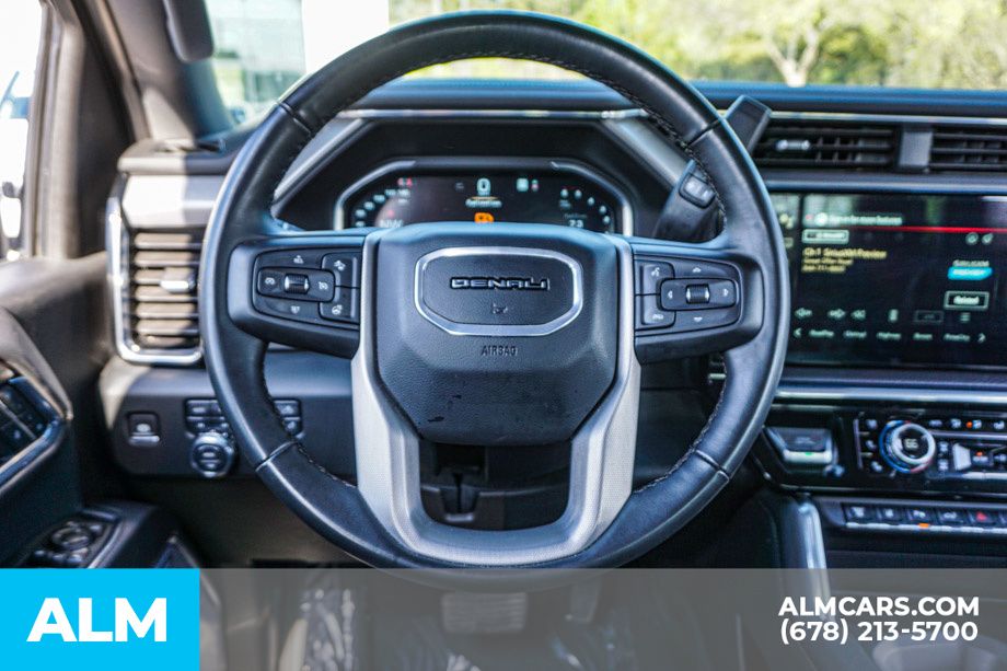 Used 2025 Black GMC Denali image 27