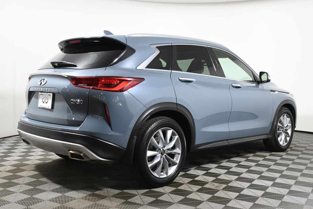 2022 INFINITI QX50 Luxe 7