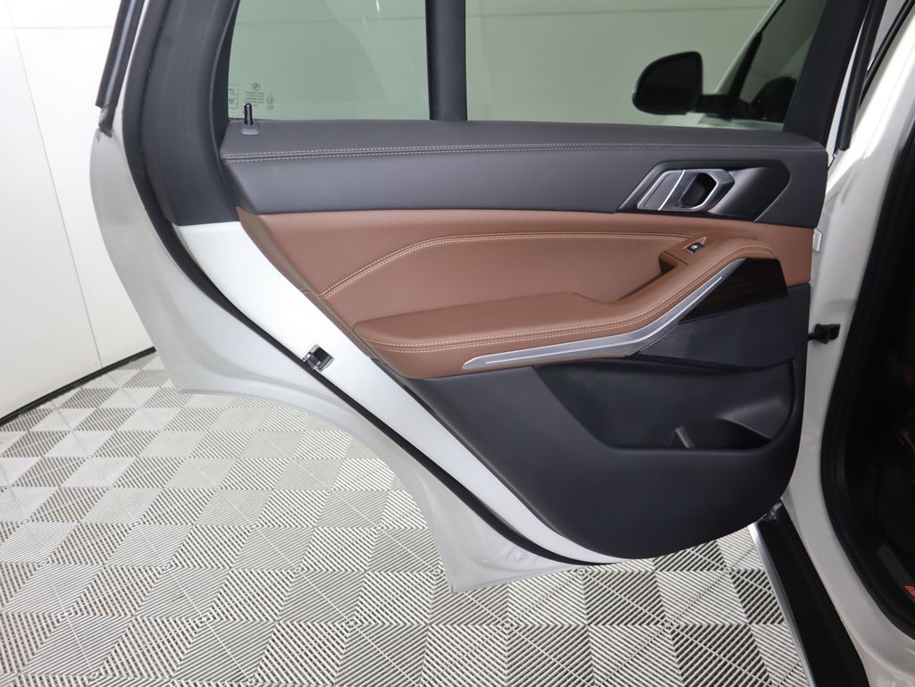 Thumbnail: 2024 BMW X5 - 27