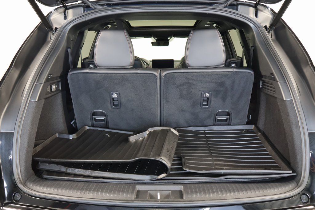 Thumbnail: 2026 Acura MDX - 15