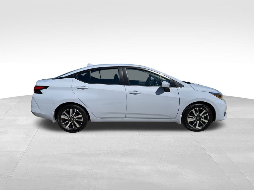 2025 Gray Sky Pearl Nissan Versa 1.6 SV FWD Sedan