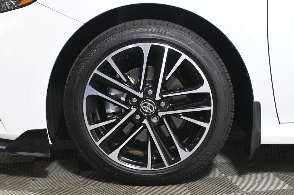 Thumbnail: 2026 Toyota Camry - 12