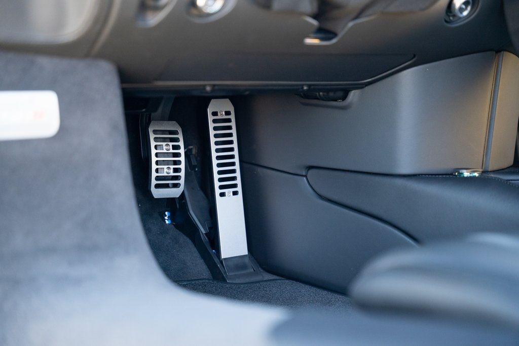 2026 McLaren 750S Base