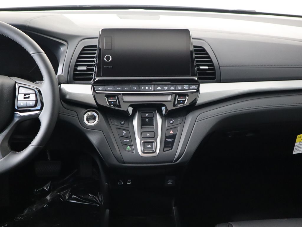 Thumbnail: 2026 Honda Odyssey - 14