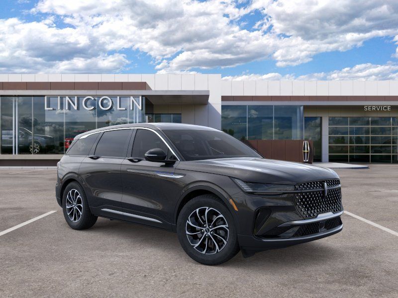 Thumbnail: 2026 Lincoln Nautilus - 7