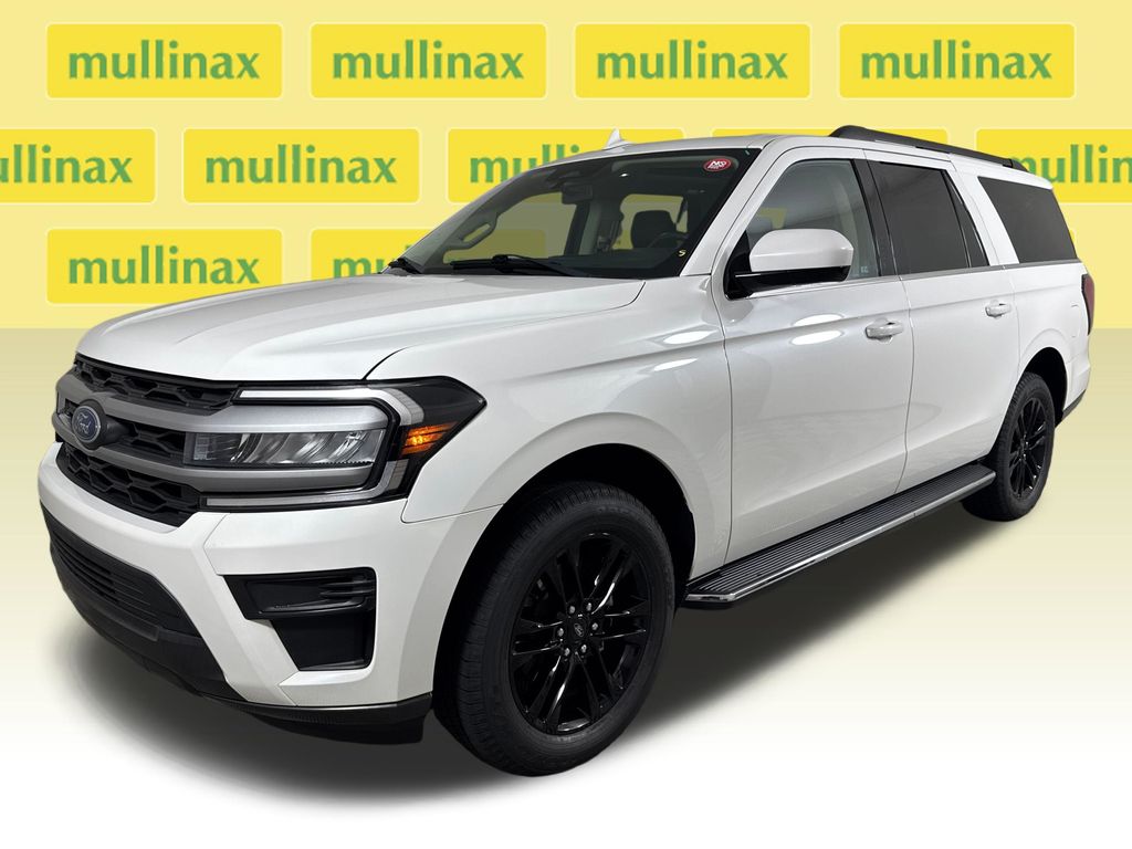 Certified Used 2022 White Ford XLT image 17